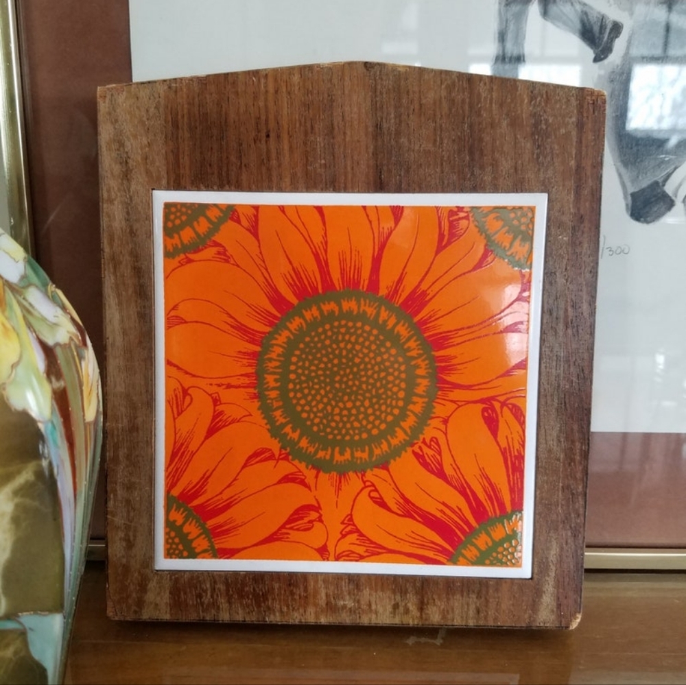 Orange Flower Ceramic and Wood Trivet - Picture 2 of 10
